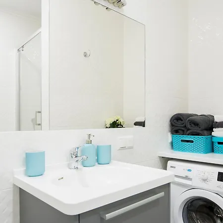 Stylish Old Апартаменти