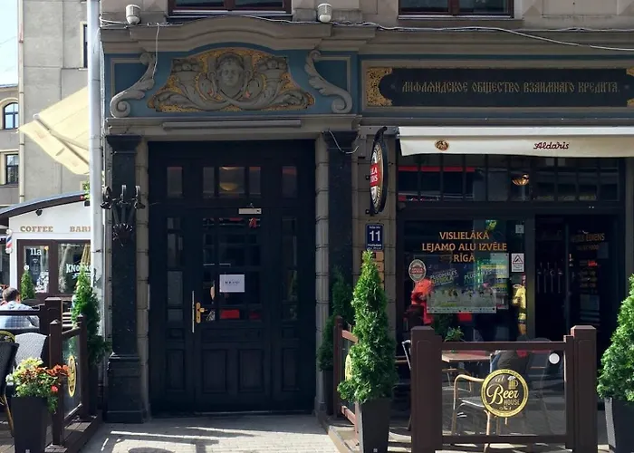 Apartment Stylish Old *